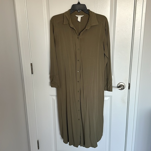 H&M Shirt Dress - Picture 2 of 4